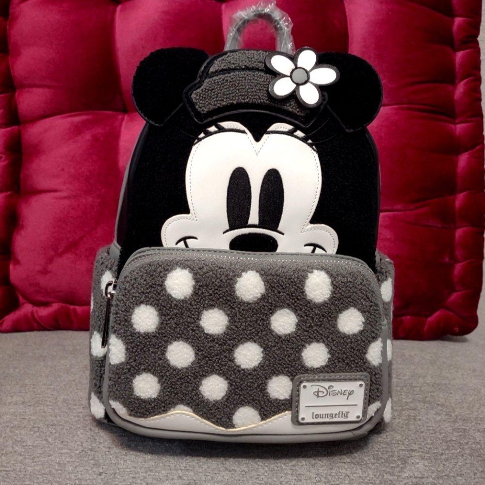 Vintage Disney Loungefly Minnie Mouse backpack